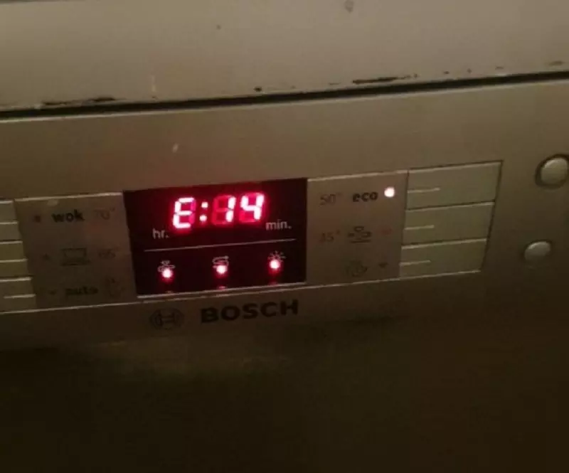 Sửa máy rửa bát Bosch lỗi E14 tại Đống Đa