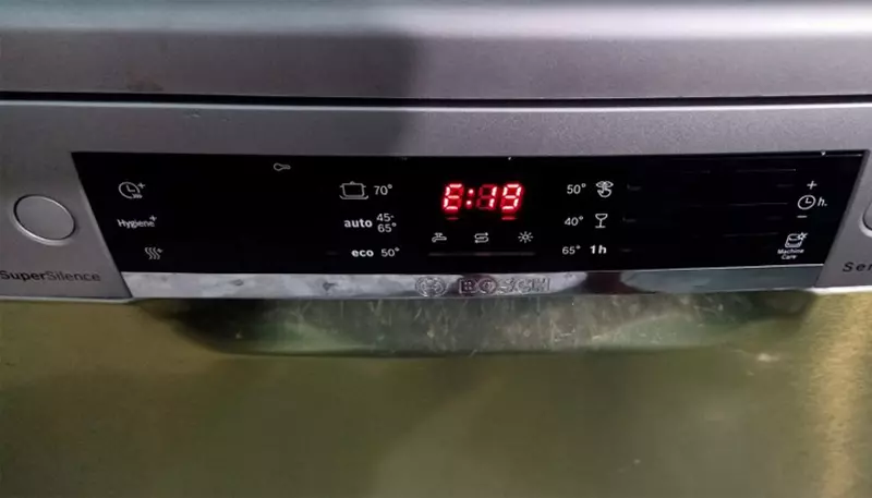 Sửa máy rửa bát Bosch lỗi E19 tại Đống Đa