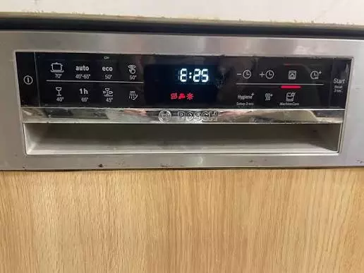 Máy rửa bát Bosch lỗi E25